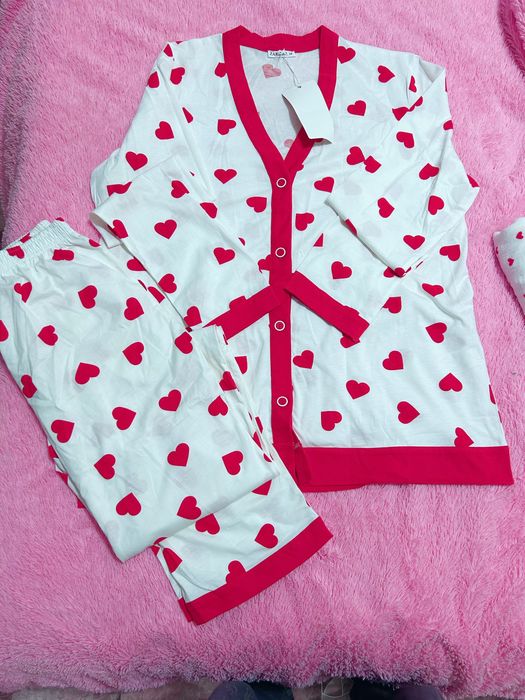 Домашняя одежда пижама