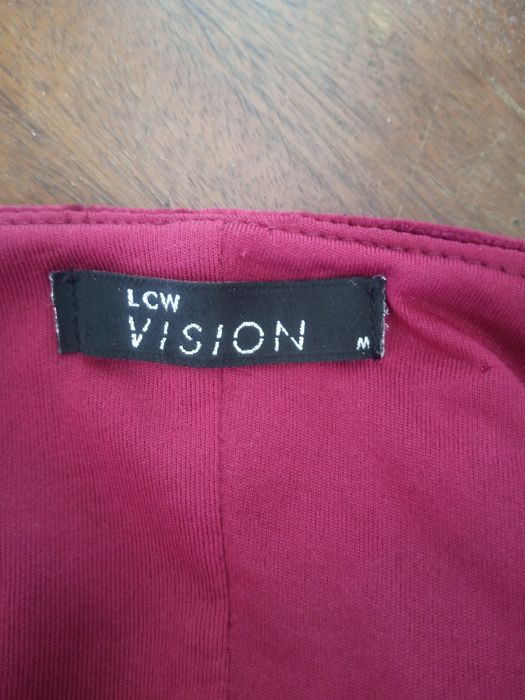 Продам два платья и парик