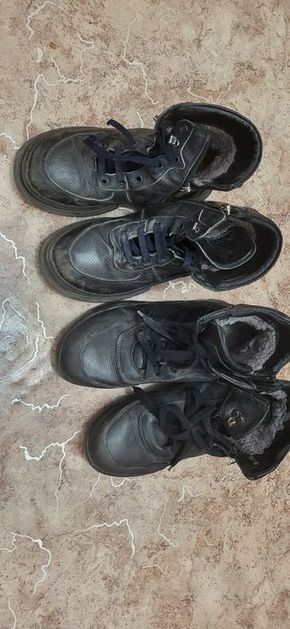 Қыстық аяқ киімдер.