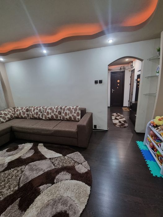 Apartament  3 camere