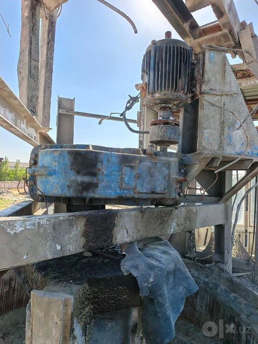 Beton zavod sotiladi