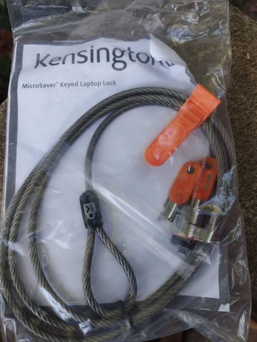 Ключалка за лаптоп Kensington MicroSaver с ключ