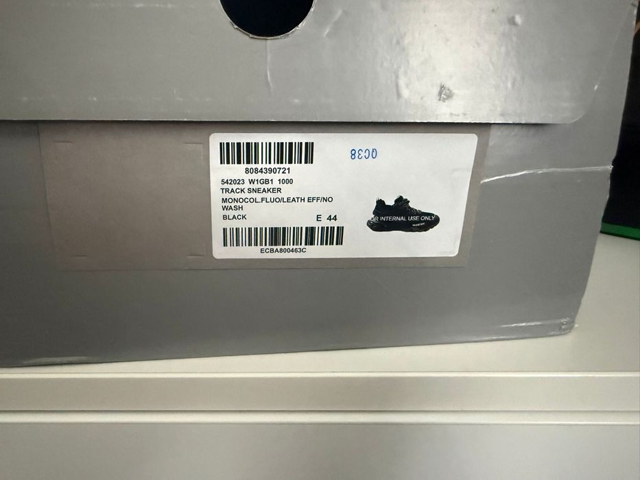 Vand adidasi Balenciaga