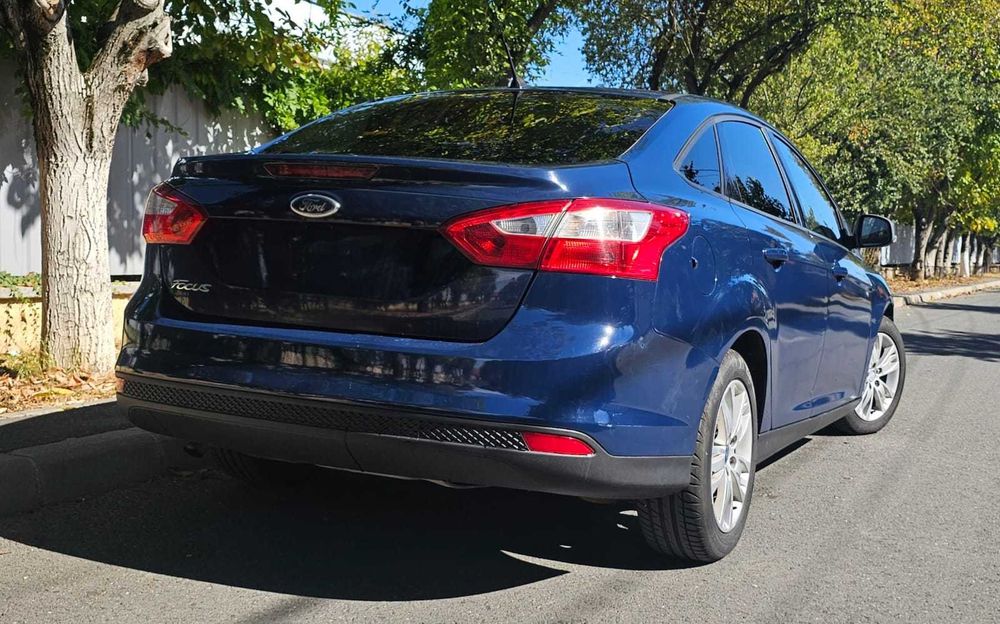 FORD Focus 2014 — imagine 4