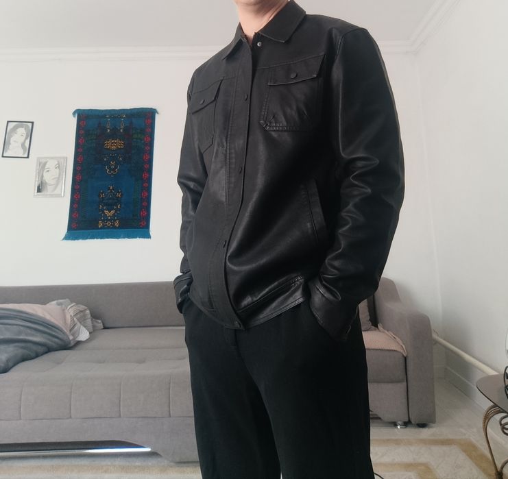 Продам кожаную куртку