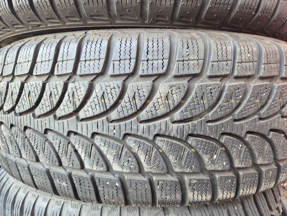 2 Anvelope M+S - 215/65/16 - Bridgestone Blizzak LM-80 - CA UNELE NOI - DOT 2018 !