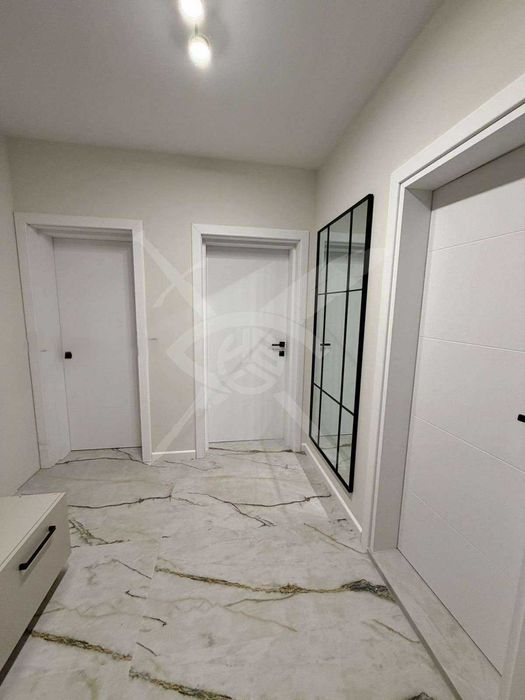 Продава се Двустаен апартамент в Пловдив, Остромила - 85 кв.м за 921 €/кв.м - Снимка #8