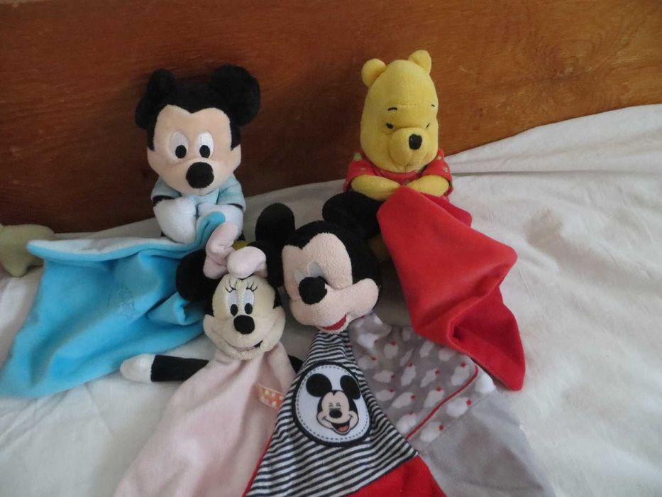 Играчки Мики и Мини Маус и други герои на Дисни