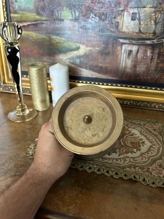 A151 Sfesnic masiv de bronz vechi 1kg 12cm h si 12d