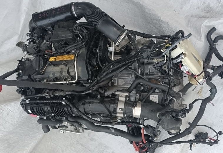 Двигатель B48A20A.