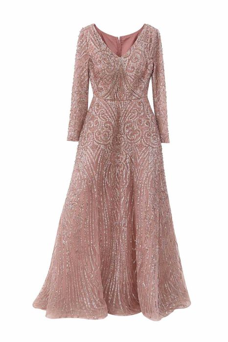 Вечернее платье в пудрово-розовом цвете