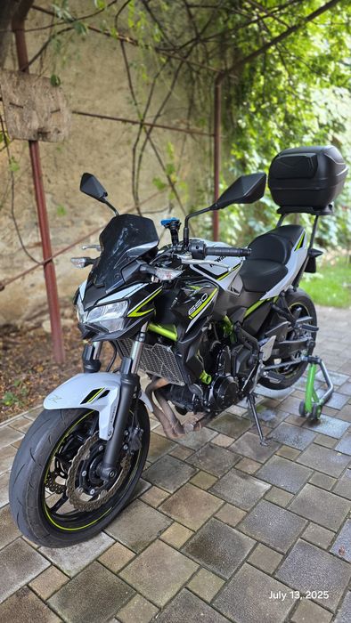 Kavasaki Z650•2020•9.600km•5.500 EUR usor negociabil