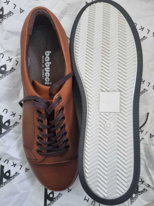 Продам мужские туфли.