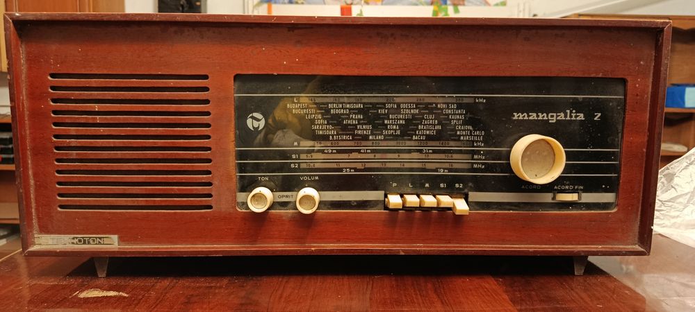 Radio vechi Mangalia 2 pentru colectionari