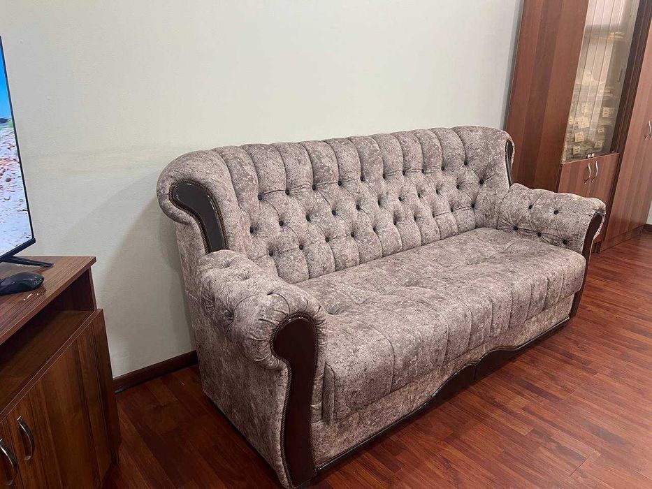 Диван сотилади. Честер русумидаги диван. Divan sotiladi.