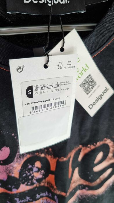 Футболка новая DESIGUAL размер s, m