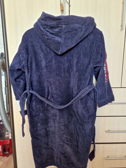 Халаты, Халаты. Халаты.