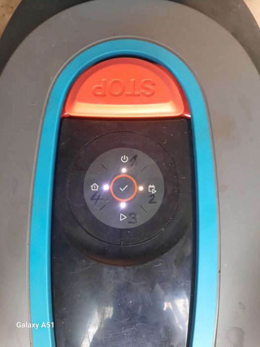 Робот. Косачка за трева