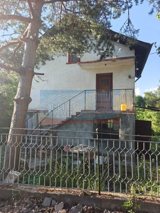 Къща в с. Борнарево
