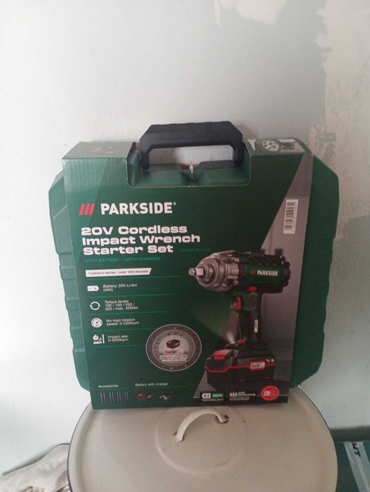 Чисто нов акумулаторен ударен гайковерт Parkside