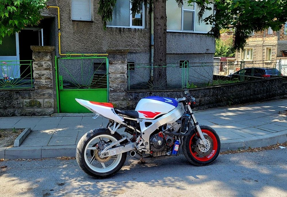 Honda CBR Streetfighter