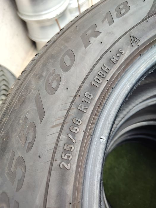 4 бр зимни 255/60/18 Pirelli