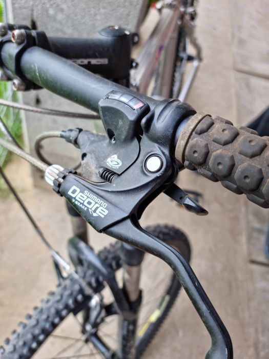 Vând bicicleta mountain bike