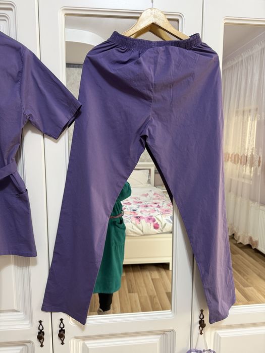 Costum medical lotus