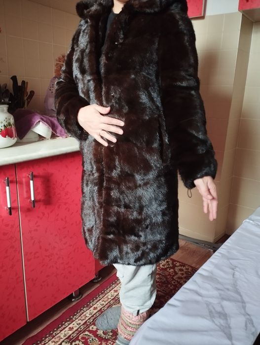 Норковая шуба с капюшоном