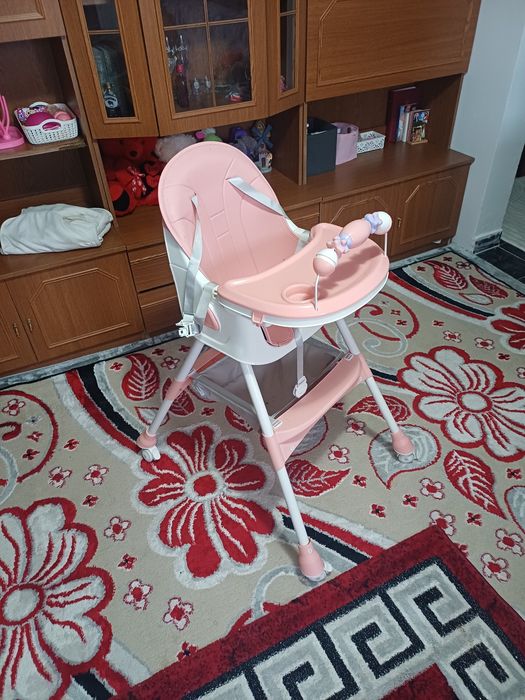 Scaun de masa pentru copii