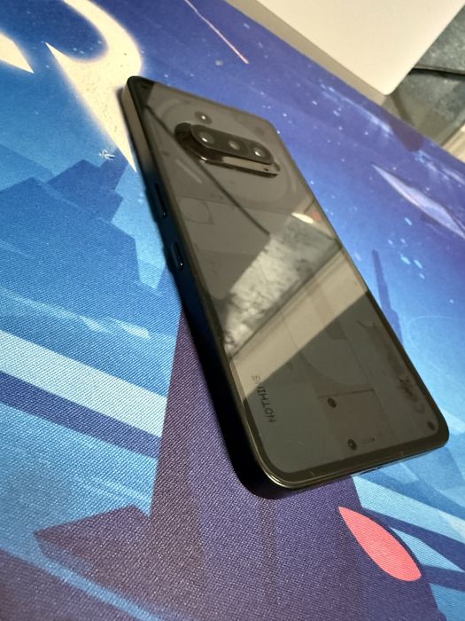 Nothing Phone 3A , 256GB , Impecabil , cu husa originala .