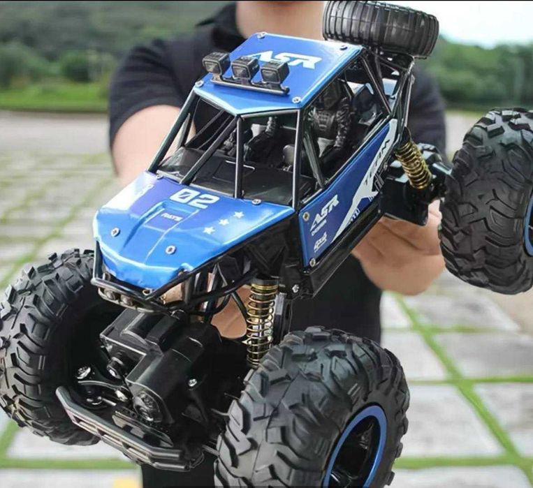 OFF-ROAD радиоуправляемая машинка