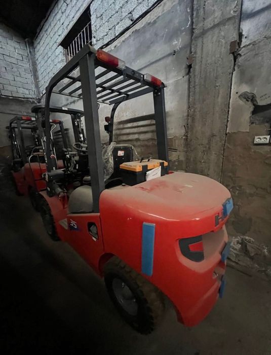 Кара дизель Вилочный погрузчик HELI (3.5 тонна) 3 метр оптом нарх