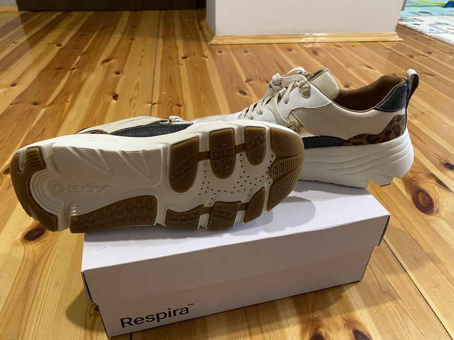 Нови Дамски кецове Geox D Diamanta