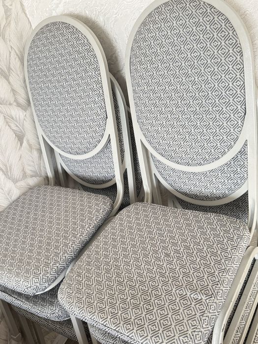 Стулья для гостинной  прочные