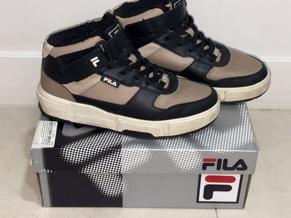 Продам обувь зимняя Fila