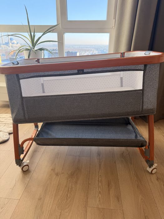 Колыбель / приставная кровать / манеж 3 в 1 — почти новая