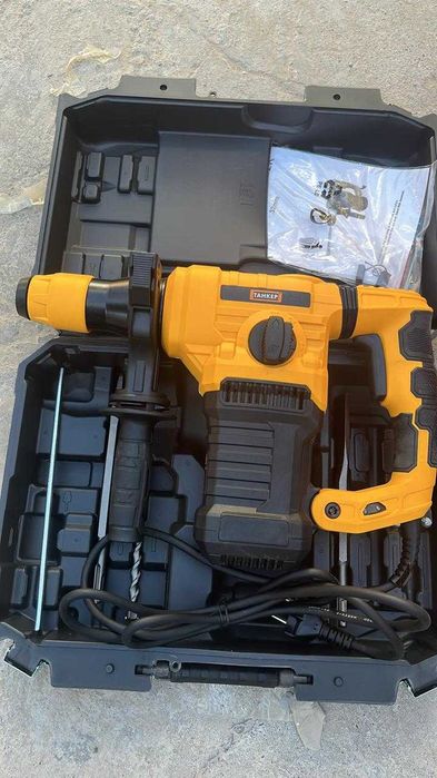 Перфораторы от 1050 ват, SDS-Plus, 4 Дж, Перфоратор