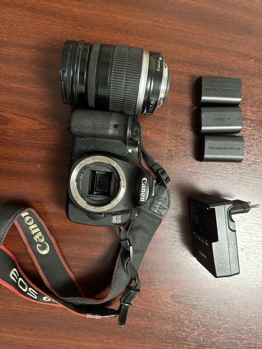 Обьектив Canon efs 18-200мм