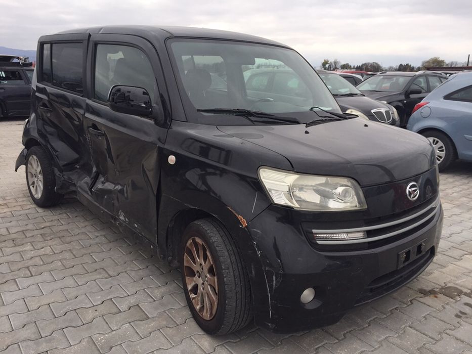 Daihatsu Materia 1.3/91kc,На части