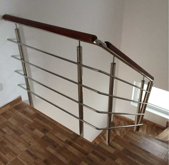 Balustrade inox Balustrade din Sticla / Scari Inox Scari sticla