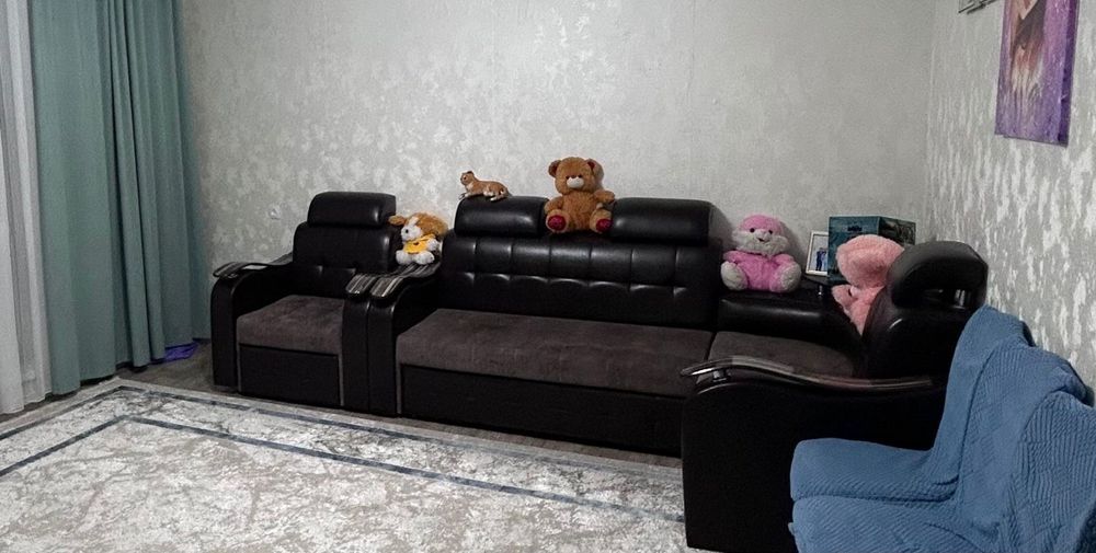 Продам диван углавой