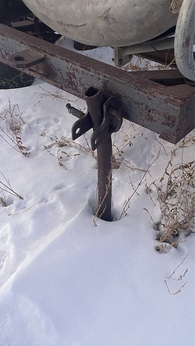 Прицеп моолоковоз