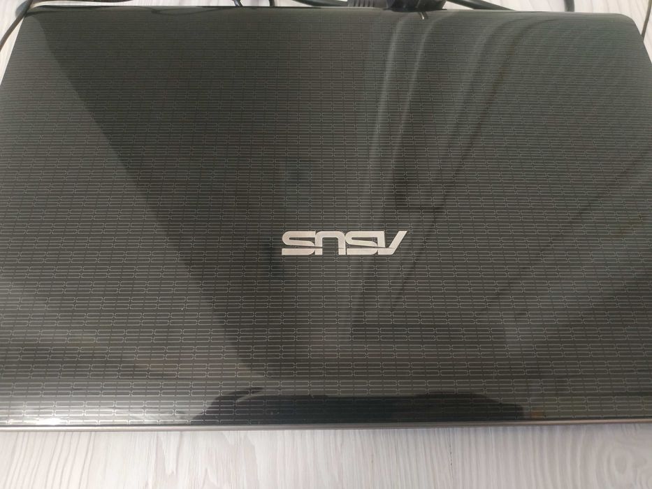 Ноутбук ASUS i5-2410M / 4GB / HDD 500GB