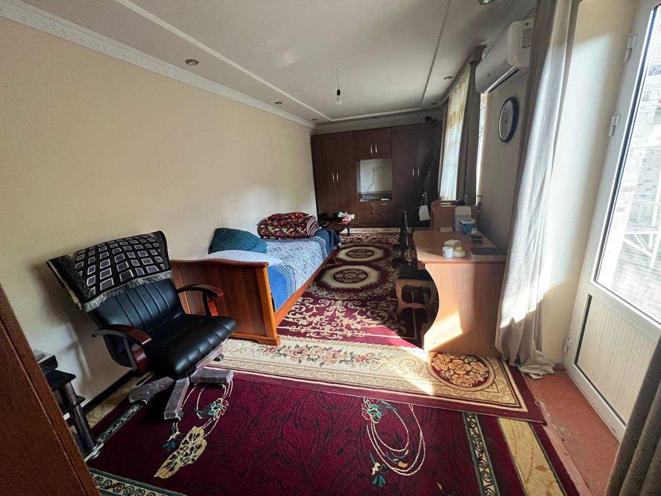 Дом 4 соток ,3 комнаты , ул Табиби, Куйлюк