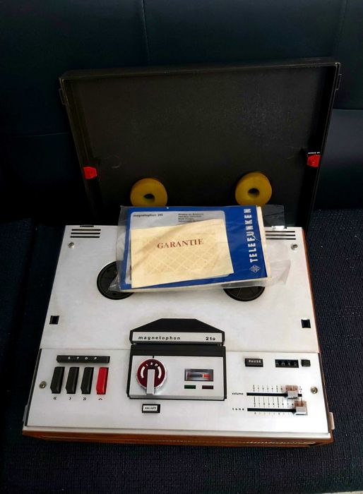 Telefunken Magnetophon 210