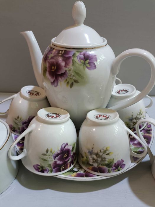 Чайно- кофейный  сервиз