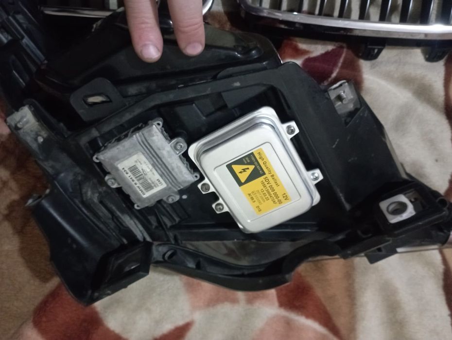 Фара на  БМВ е60 и ноздри