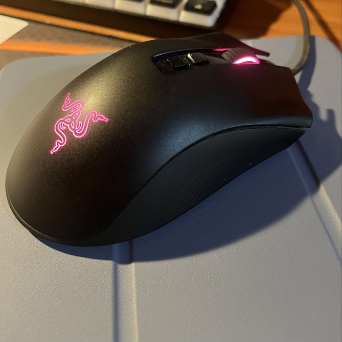 Гейминг мишка- Razer Deathadder V2