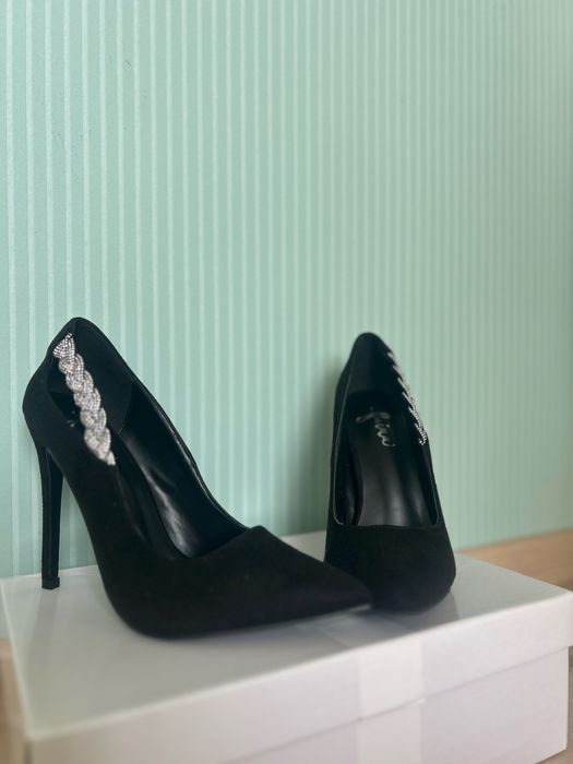 Официални черни обувки 36номер